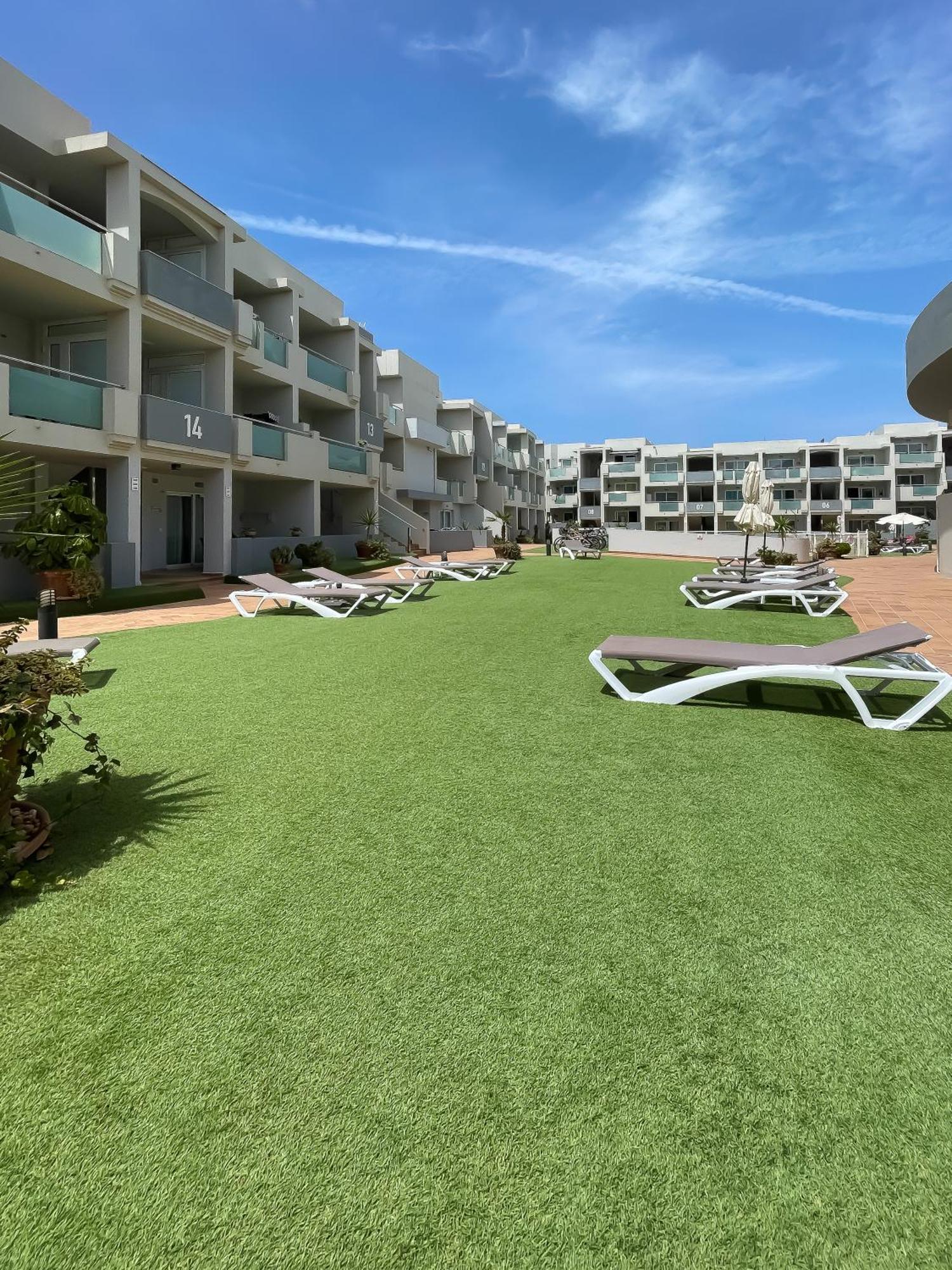 Paradise Palms II Deluxe, Incl. Welcome Package Коралео Екстериор снимка
